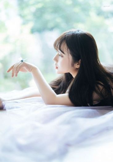 欧美街拍灰色大衣图片_1080在线观看