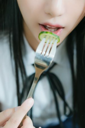欧美女另类人与马_1080P在线视频观看