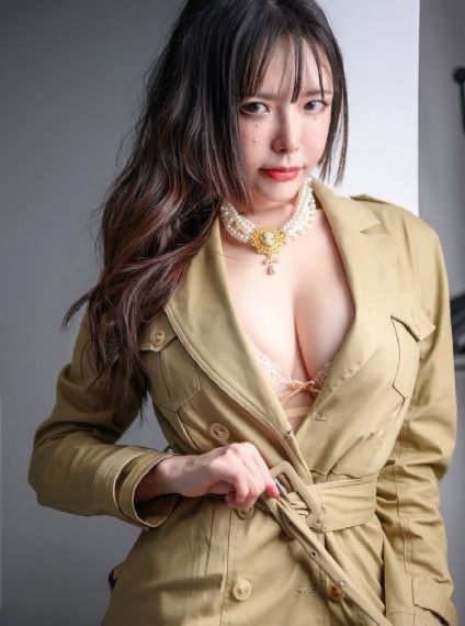 欧美黑白帅气头像女生_BD国语免费观看