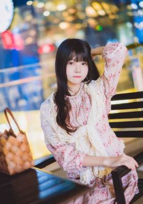 日韩女性真人写真视频_4K日韩免费观看