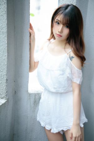 人妖国产女片a片aaa毛线_BD英语全集免费播放