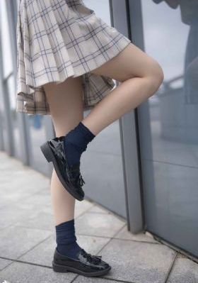 欧美彩妆批发市场_午夜激情