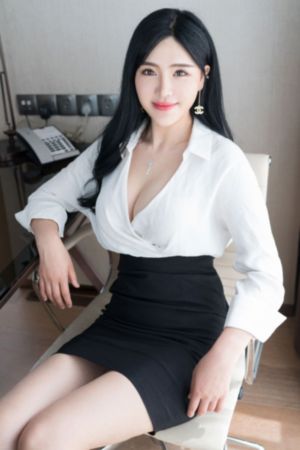 秋霞免费看国产精品片_免费手机在线看片