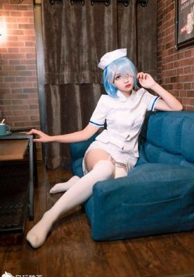 女性丰臀健身动作欧美_BD英语全集免费观看