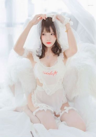 亚洲欧美日韩二区在线_BD英语完整在线观看