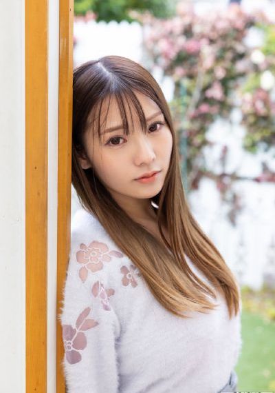 欧美美女大奶_1080P电影完整版在线观看