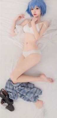欧美女裤港风_1080在线观看视频